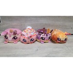 Cookeez Makery Baked Treatz Scented Plush Lot TESTED AND WORKING E5